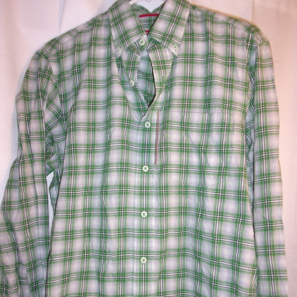 IZOD Other - Nwt IZOD Men's Sm Green Plaid Shirt 3/$15😁